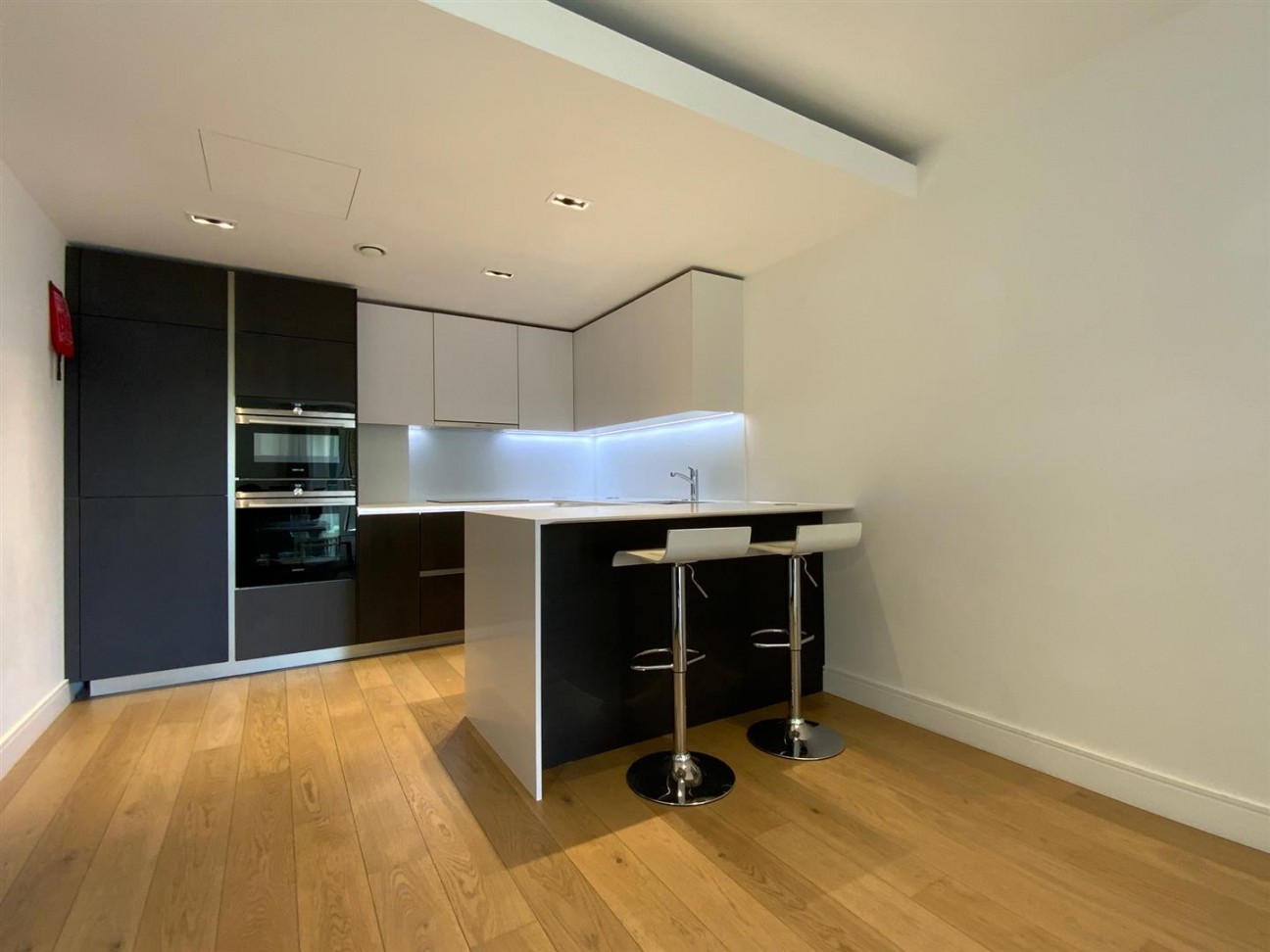 Kew Bridge Road, Brentford, TW8