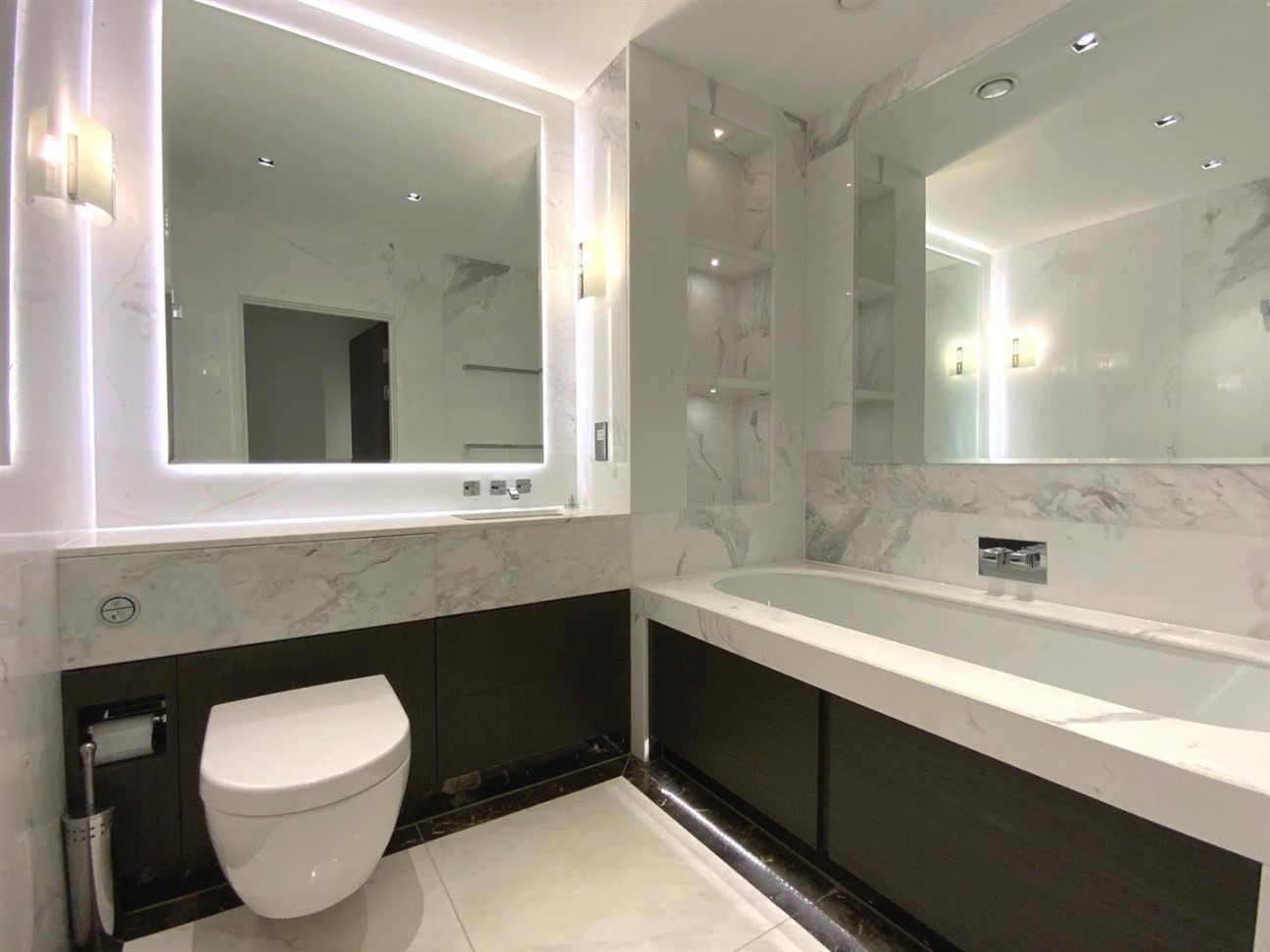 Kew Bridge Road, Brentford, TW8