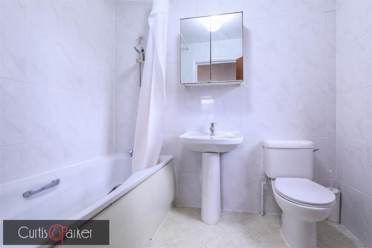 Eaton Rise, Ealing, W5