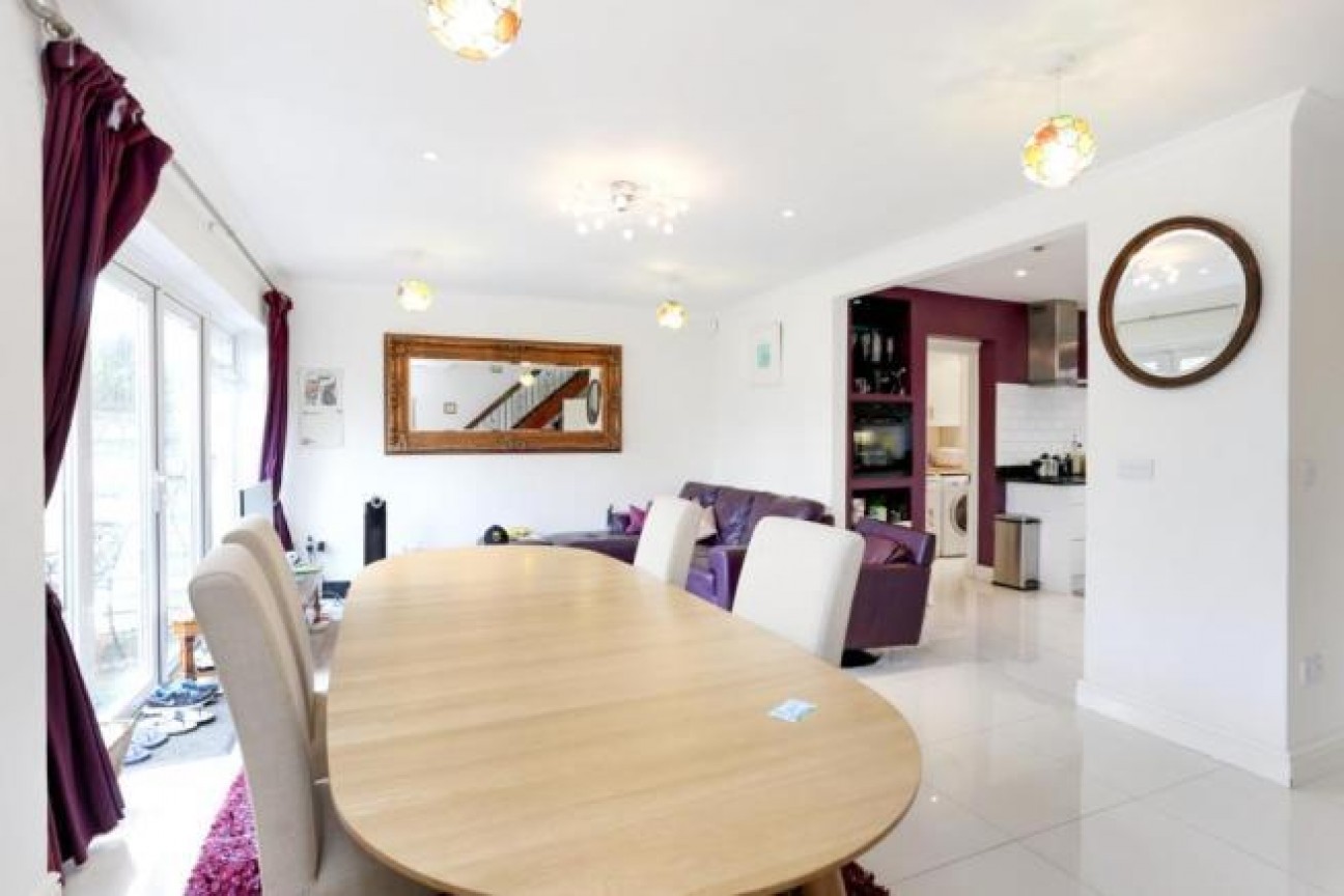 Heronsforde, Ealing, W13