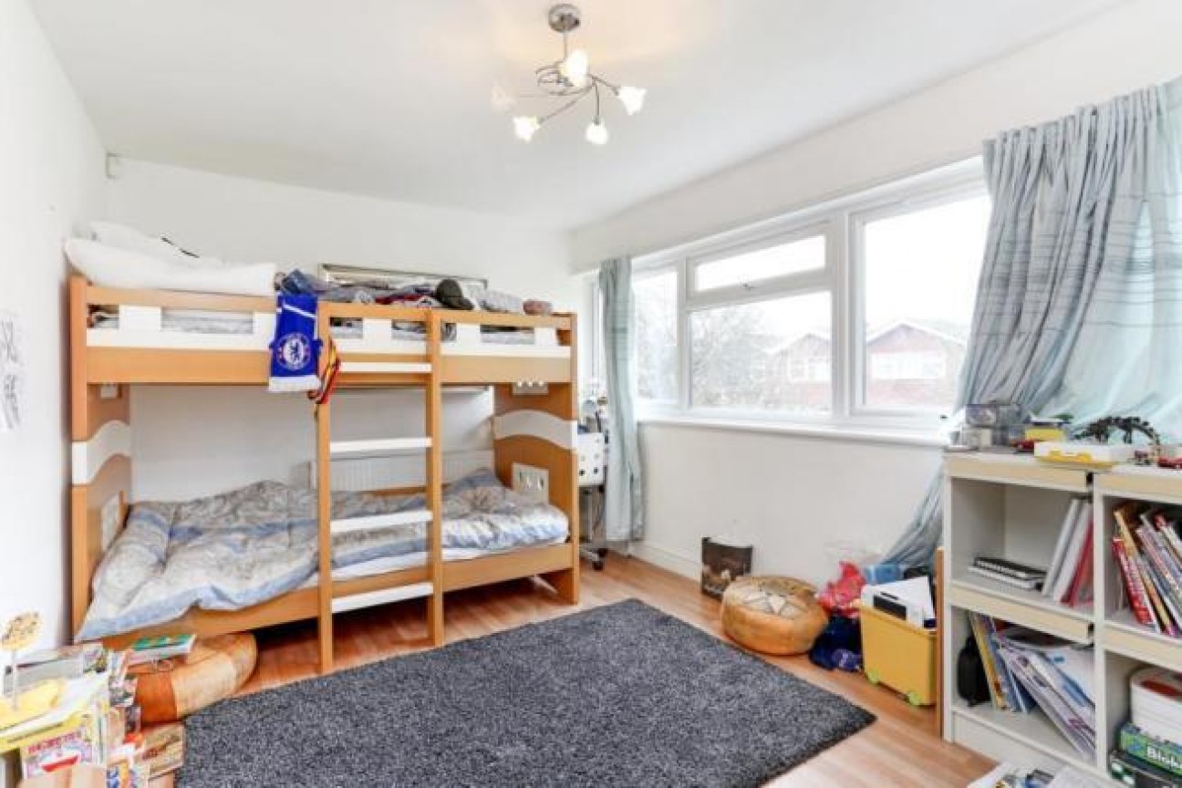 Heronsforde, Ealing, W13