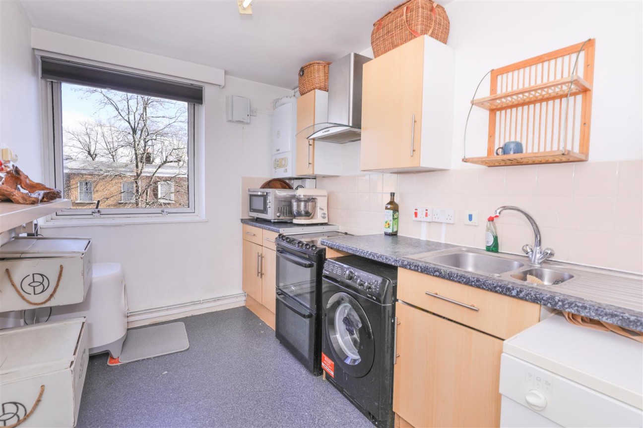 St. Anns Road, London, W11