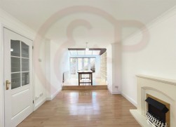 Hanger Lane, Ealing, W5