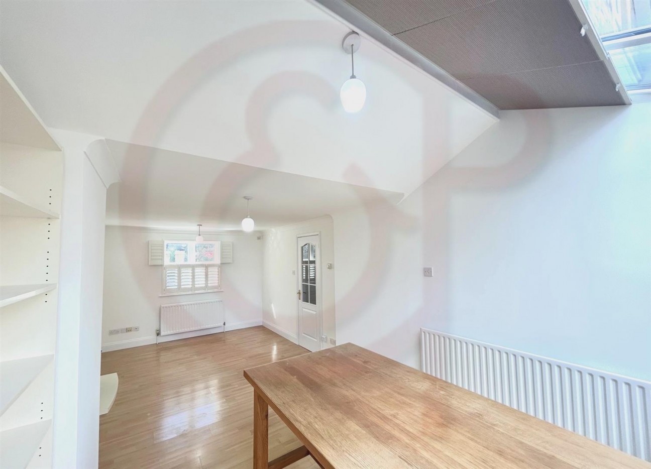 Hanger Lane, Ealing, W5