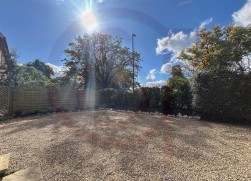 Hanger Lane, Ealing, W5