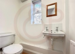 Hanger Lane, Ealing, W5