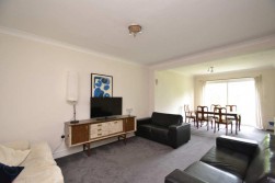 Gunnersbury Avenue, Acton, W3