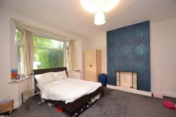 Gunnersbury Avenue, Acton, W3