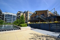 Kew Bridge Road, Brentford, TW8