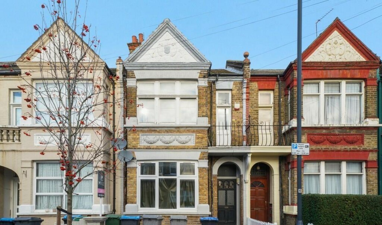 Clifford Gardens, London