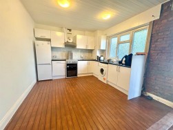 Long Drive, Acton, W3