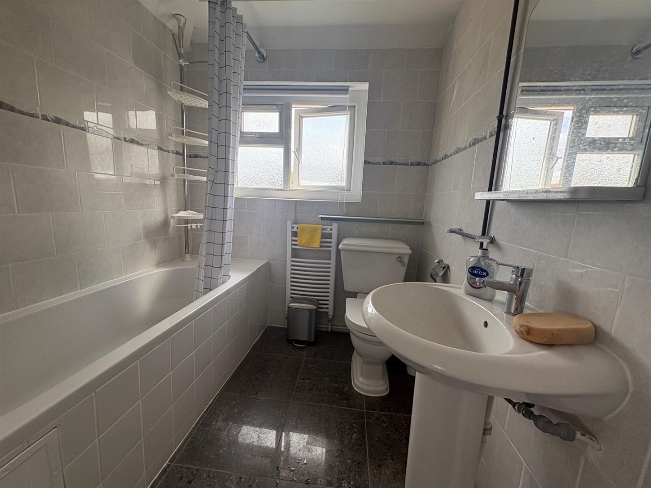 Long Drive, Acton, W3