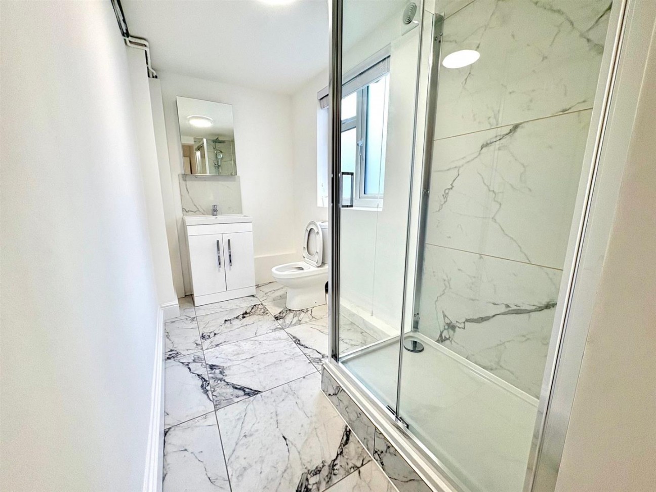 Curwen Road, London, W12