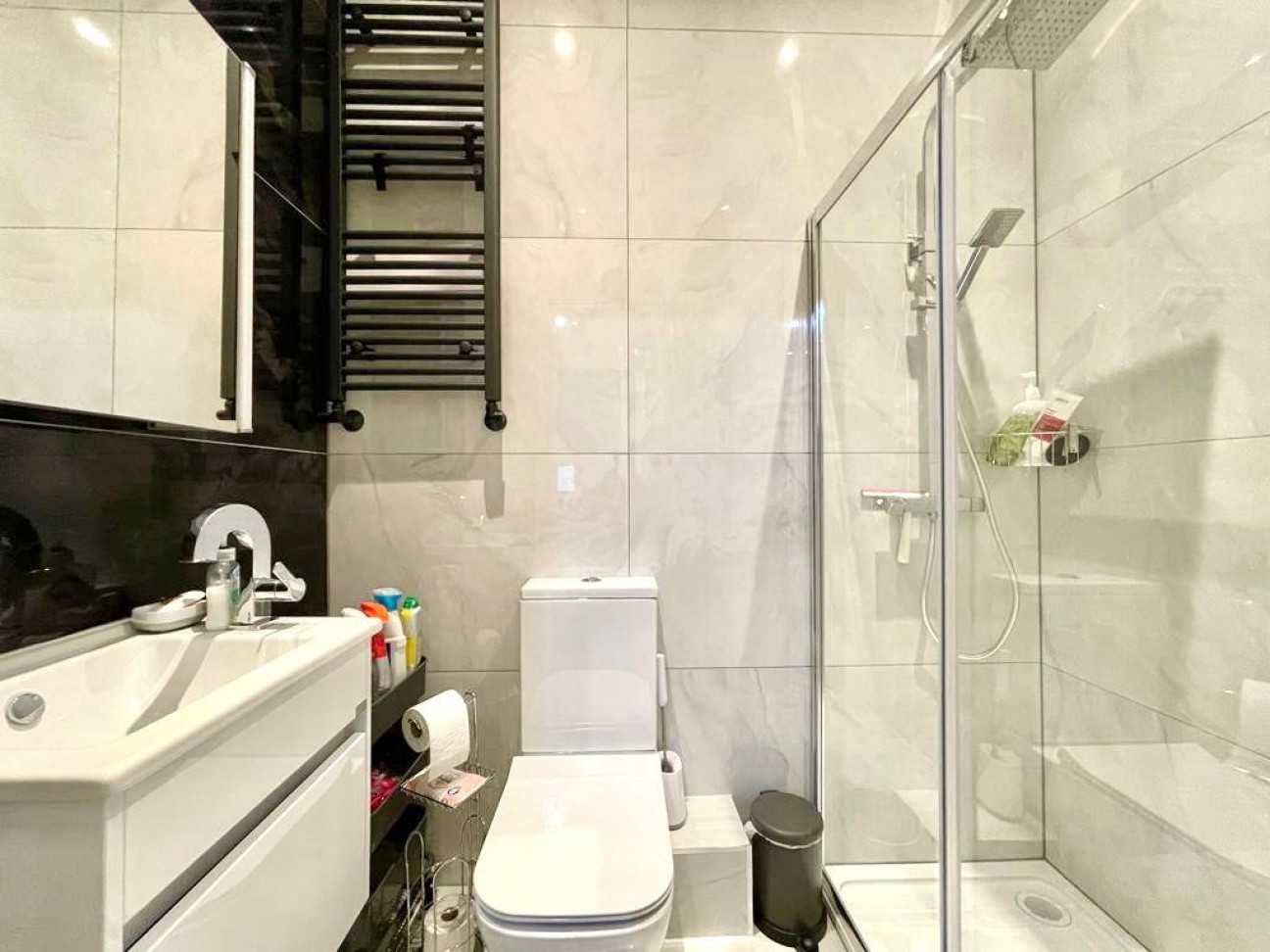 Madeley Road, Ealing, W5