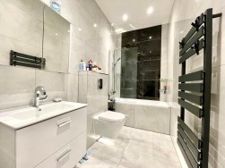 Madeley Road, Ealing, W5