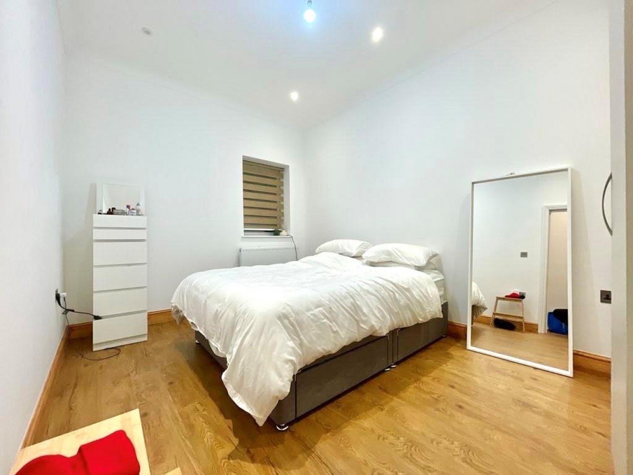 Madeley Road, Ealing, W5