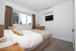 The Ridgeway, Acton Town, W3