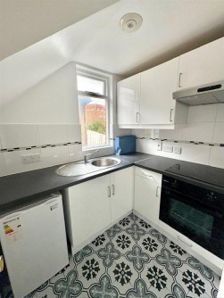 Heathfield Road, London