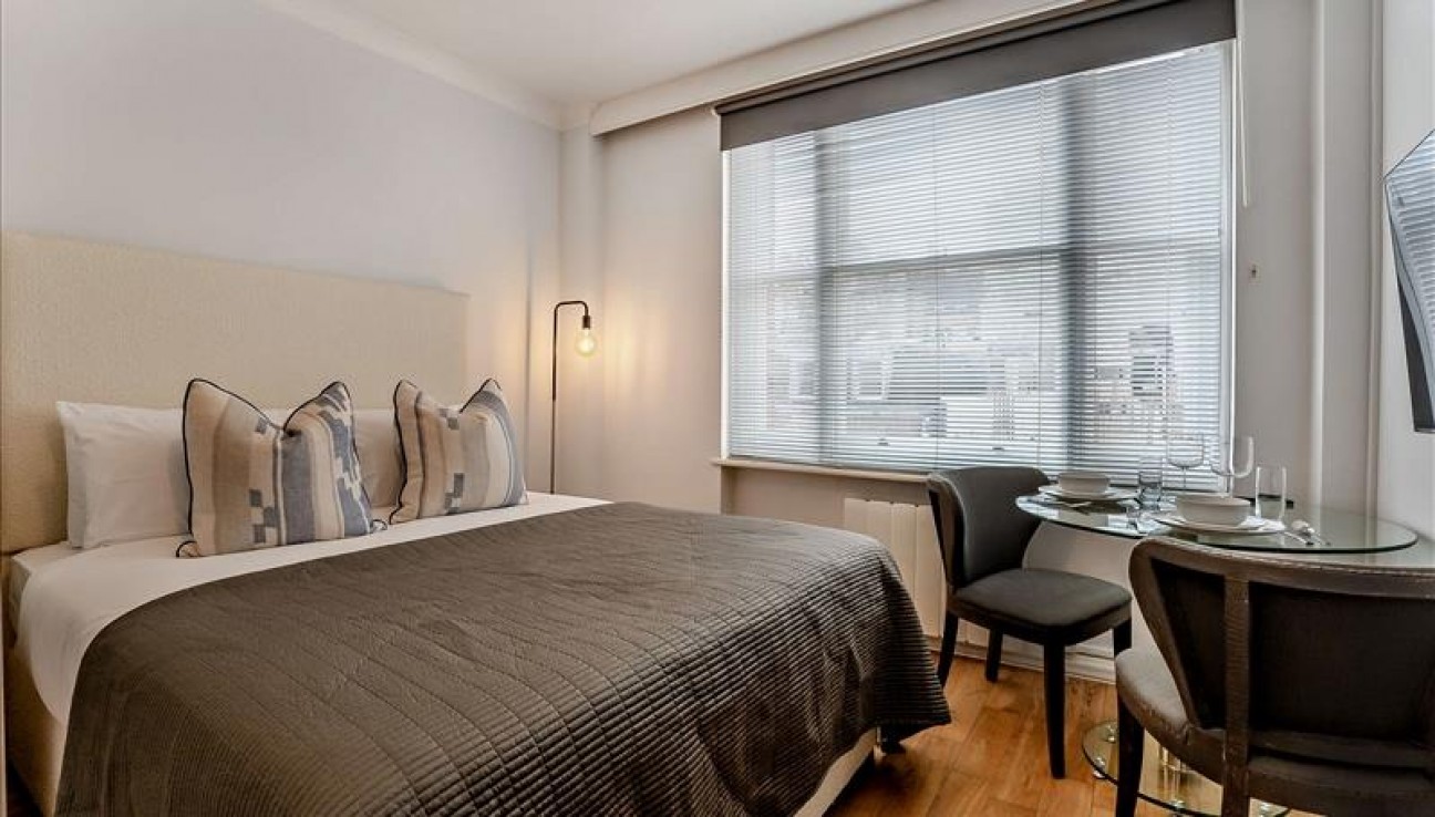 Hill Street, Mayfair, W1J
