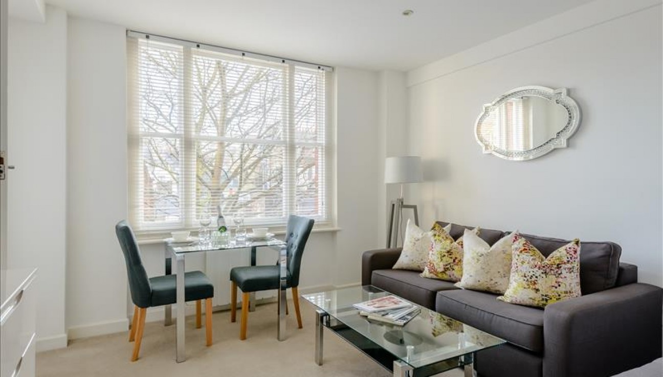 Hill Street, Mayfair, W1J