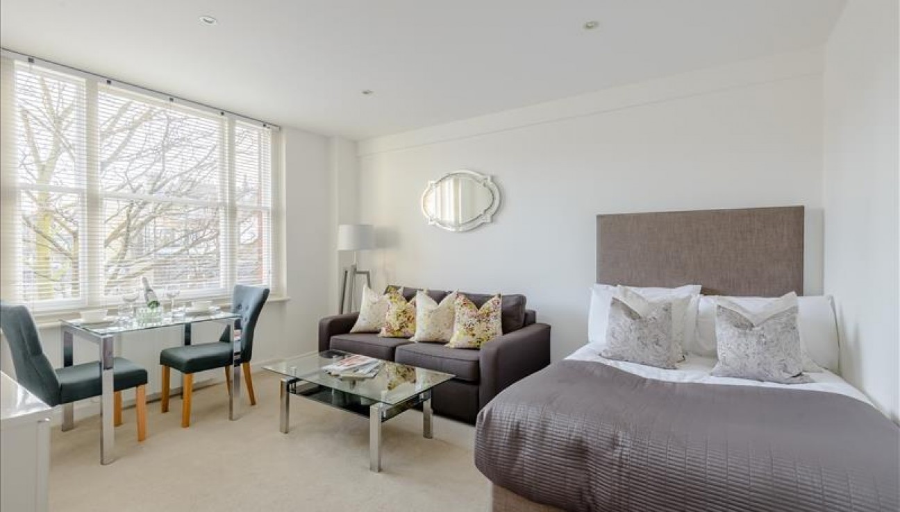 Hill Street, Mayfair, W1J