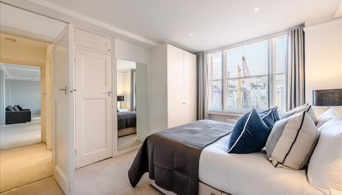 Hill Street, Mayfair, W1J