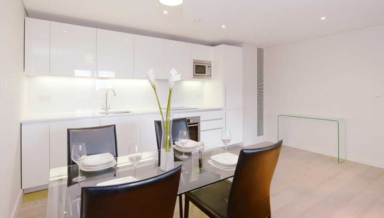 Merchant Square East, Paddington W2