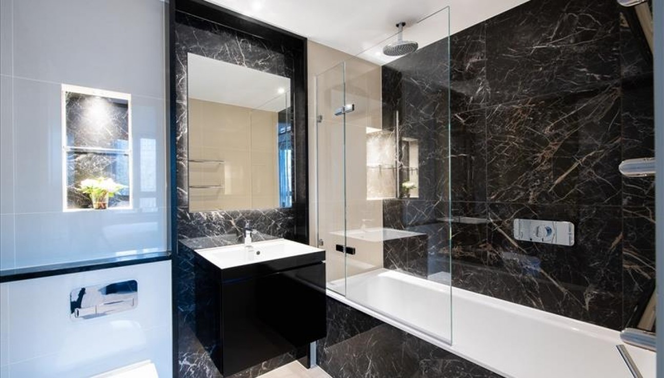 Garrett Mansions, London, W2