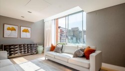 62 Green Street, London