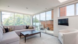 62 Green Street, London