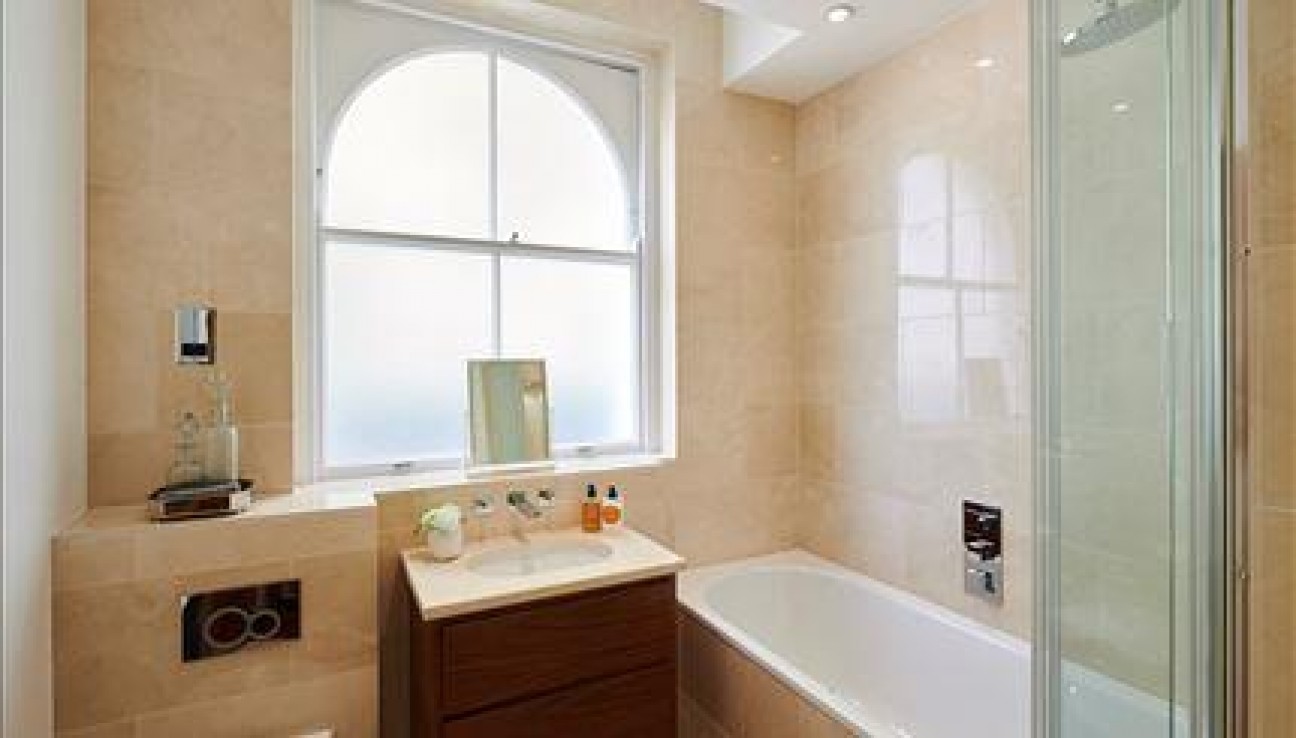 Kensington Gardens Square, Bayswater, W2