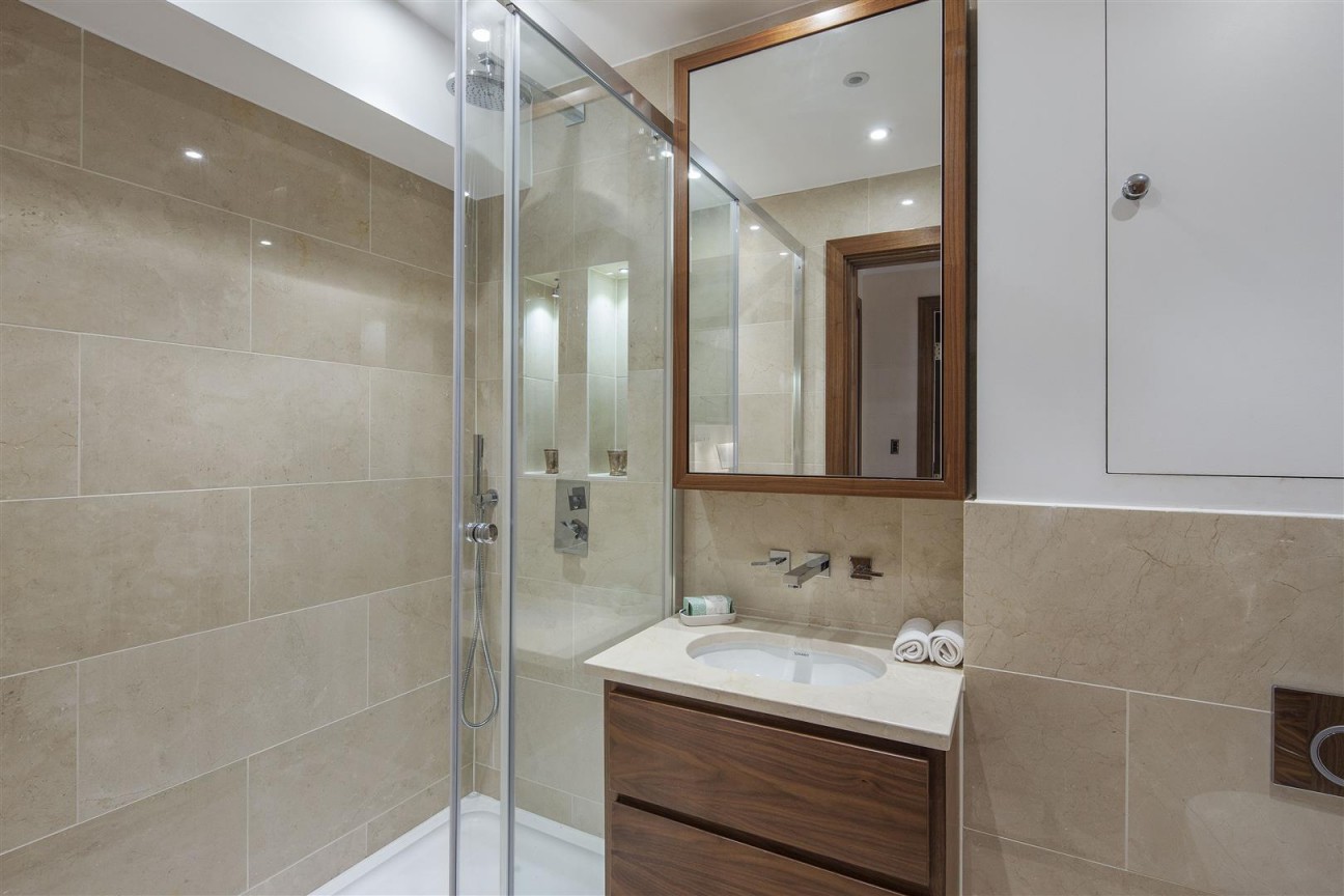 Kensington Gardens Square, Bayswater, W2