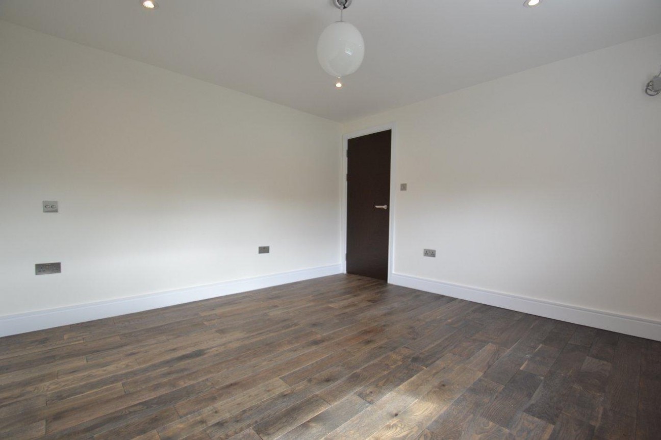Lammas Park Road, Ealing, W5