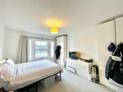 Argyle Road, Ealing, W13