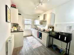 Argyle Road, Ealing, W13