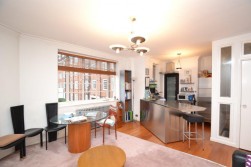 Sutton Court Road, Chiswick, W4