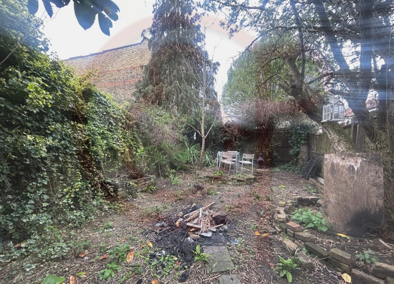 The Vale, Acton W3