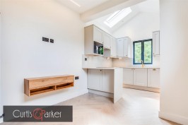 Upham Park Road, Chiswick, W4