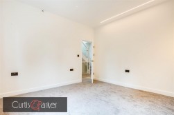 Upham Park Road, Chiswick, W4