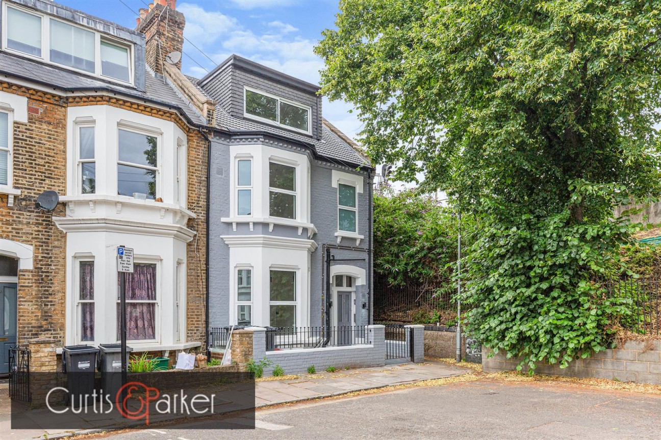 Upham Park Road, Chiswick, W4