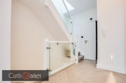 Upham Park Road, Chiswick, W4