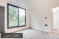Upham Park Road, Chiswick, W4