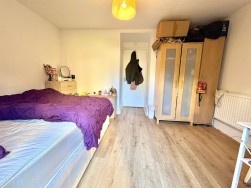 Cumberland Road, Acton, W3