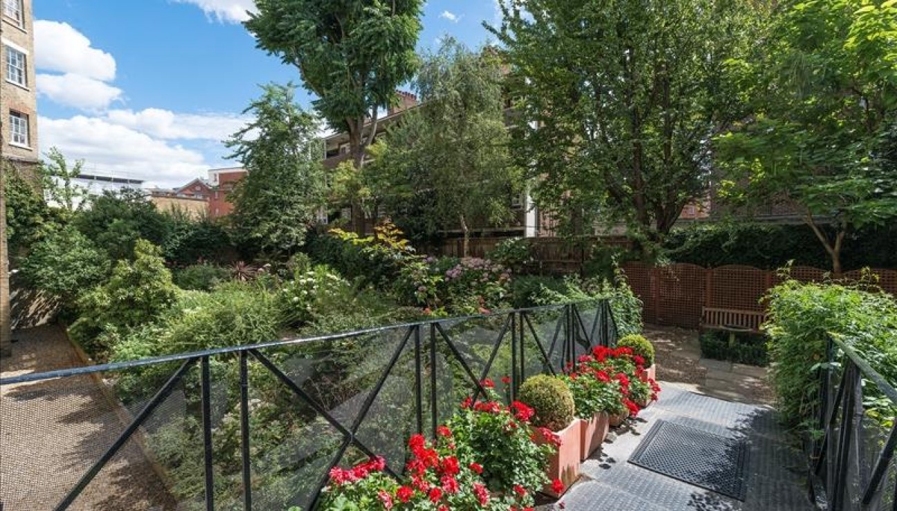 Pelham Court, Chelsea, SW3
