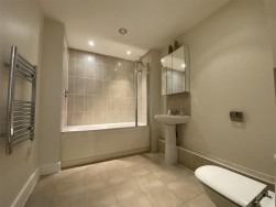 Glenthorne Road, Hammersmith, W6
