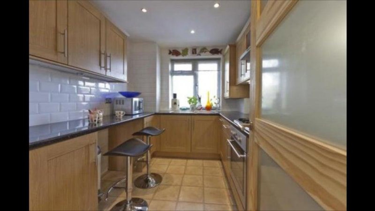 Deans Close, London