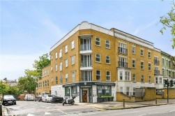 Chiswick High Road, Chiswick, W4