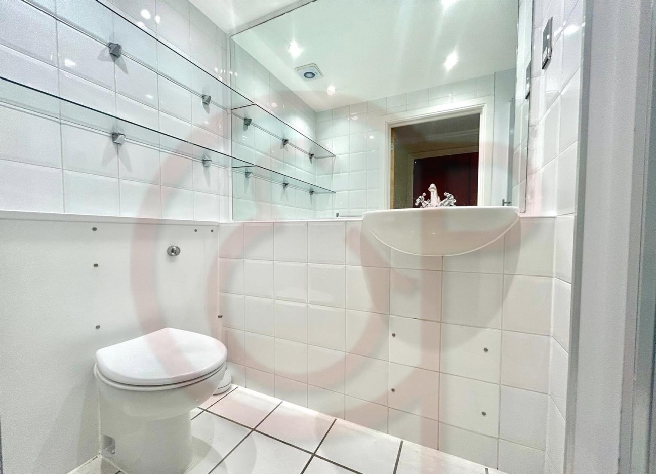 Point Wharf Lane, Brentford, TW8