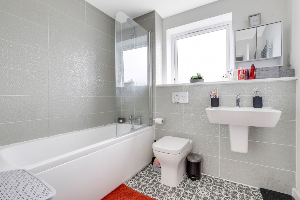 Harker Close, Hucknall, NG15