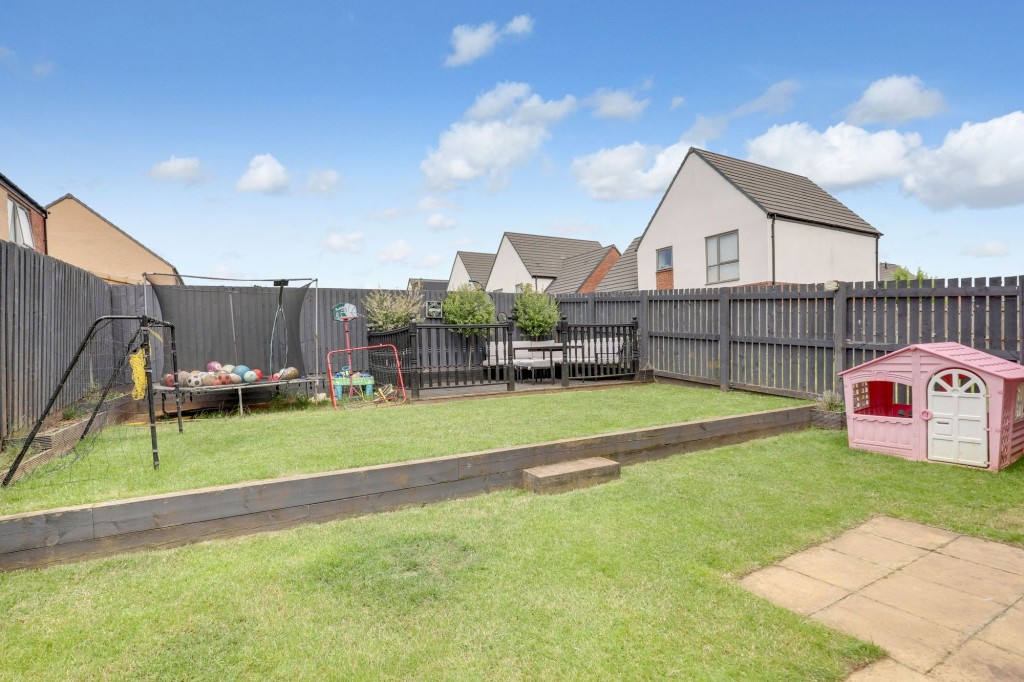 Harker Close, Hucknall, NG15